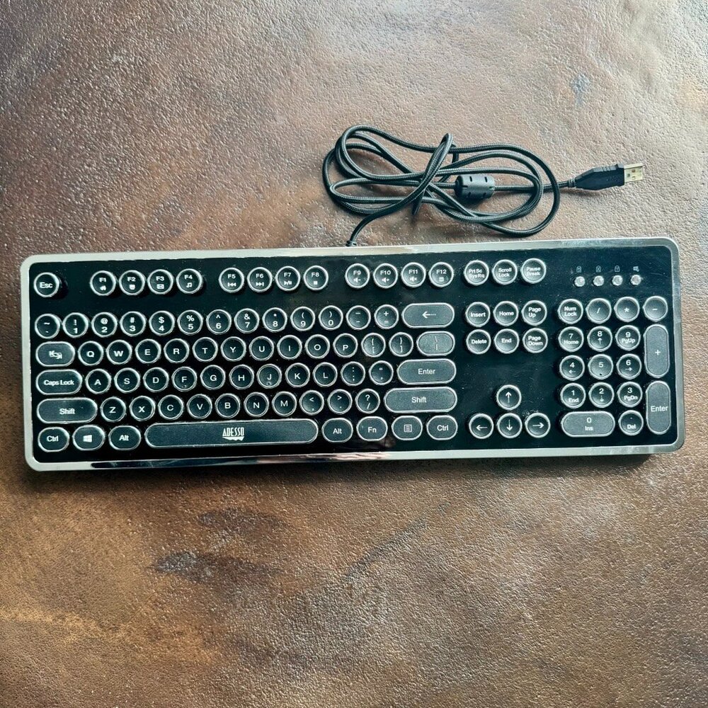 Adesso Retro Typewriter Keyboard Chrome & Black